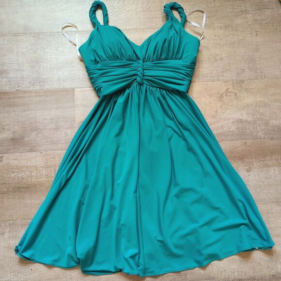 Suzi Chin for Maggy Boutique Sz 4 Emerald Green Silky Party Dress - Picture 1 of 8